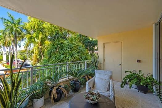 Picture of 765 Crandon Blvd # 202, Key Biscayne FL 33149