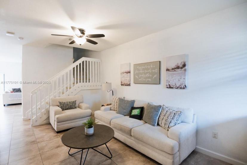 Picture of 108 SE 34Th Ter, Homestead FL 33033