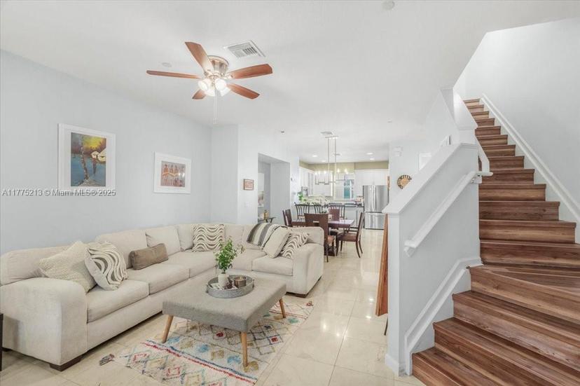 Picture of 1033 NE 17Th Way # 703, Fort Lauderdale FL 33304