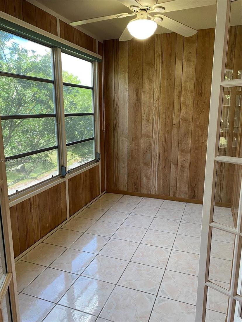 Picture of 1300 SW 125Th Ave # 313K, Pembroke Pines FL 33027