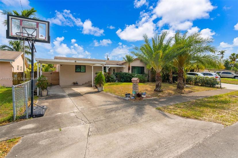 Picture of 7470 Simms St, Hollywood FL 33024