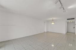 Picture of 600 Three Islands Blvd # 1207, Hallandale Beach, FL 33009