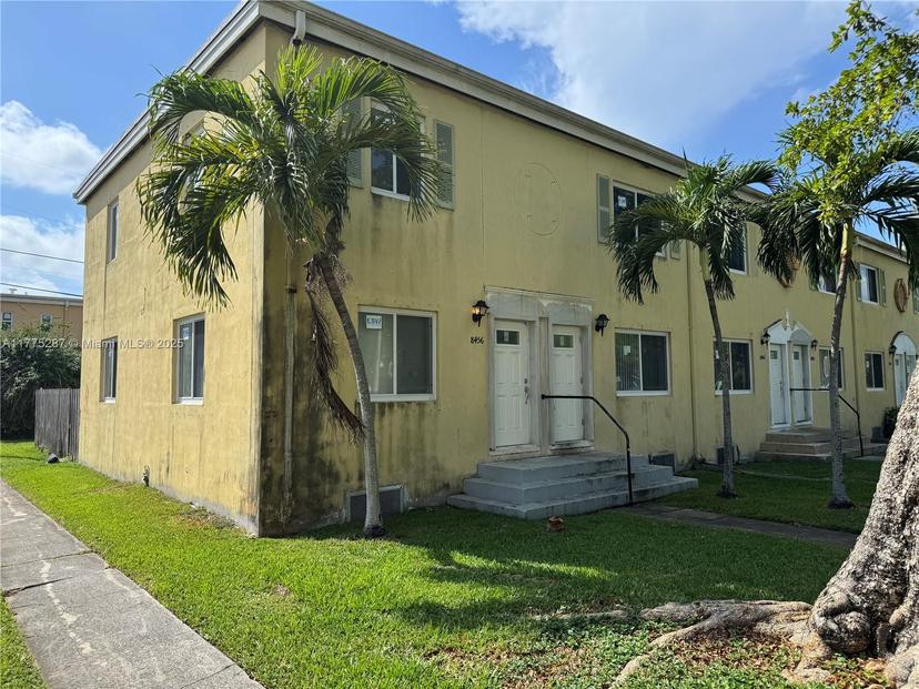 Picture of 8456 NW 4Th Ct # 8456, Miami FL 33150