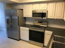 Picture of 1280 S Alhambra Cir # 1316, Coral Gables, FL 33146