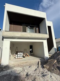 Picture of 618 NE 17Th Way, Fort Lauderdale, FL 33304