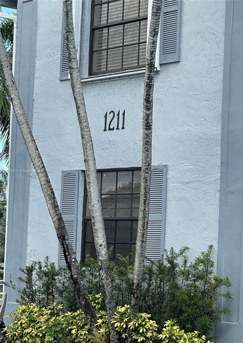 Picture of 1211 S Independence Dr # G, Homestead FL 33034