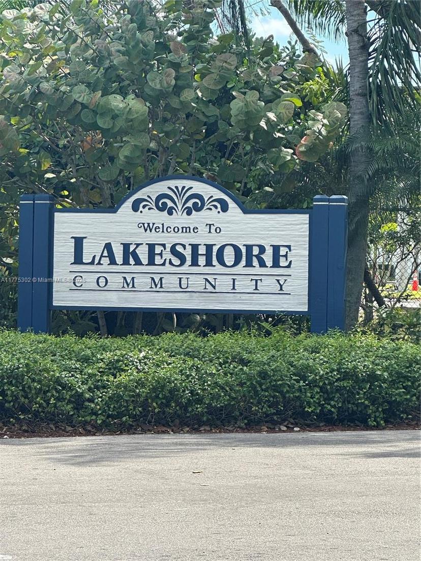 Picture of 1211 S Independence Dr # G, Homestead FL 33034