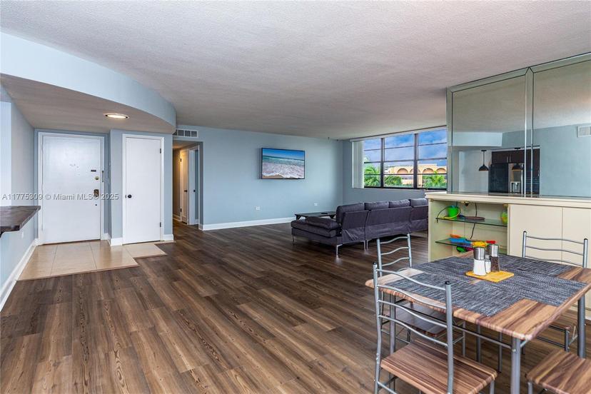 Picture of 9180 W Bay Harbor Dr # 5C, Bay Harbor Islands FL 33154