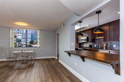 Picture of 9180 W Bay Harbor Dr # 5C, Bay Harbor Islands, FL 33154