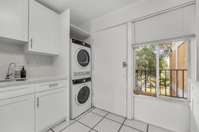 Picture of 9210 Fontainebleau Blvd # 207, Miami FL 33172