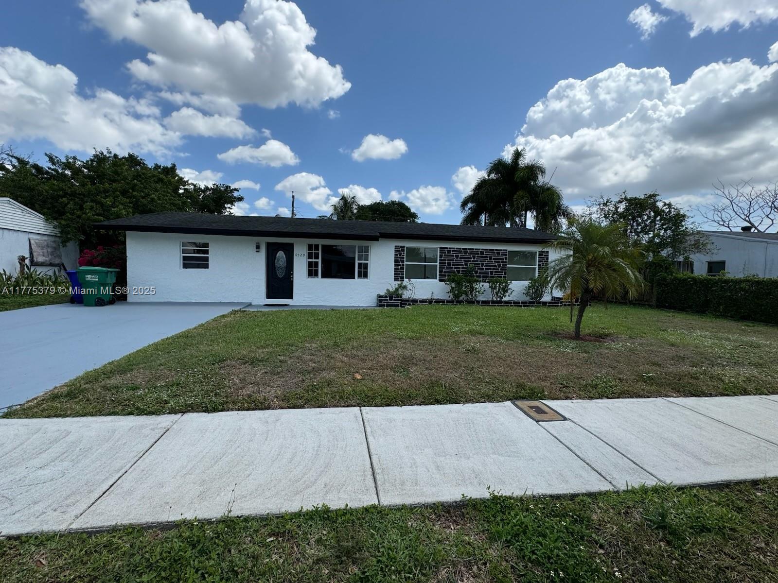 Picture of 4529 SW 24Th St, Fort Lauderdale, FL 33317