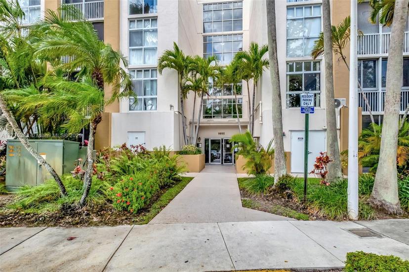 Picture of 9805 NW 52Nd St # 306, Doral FL 33178