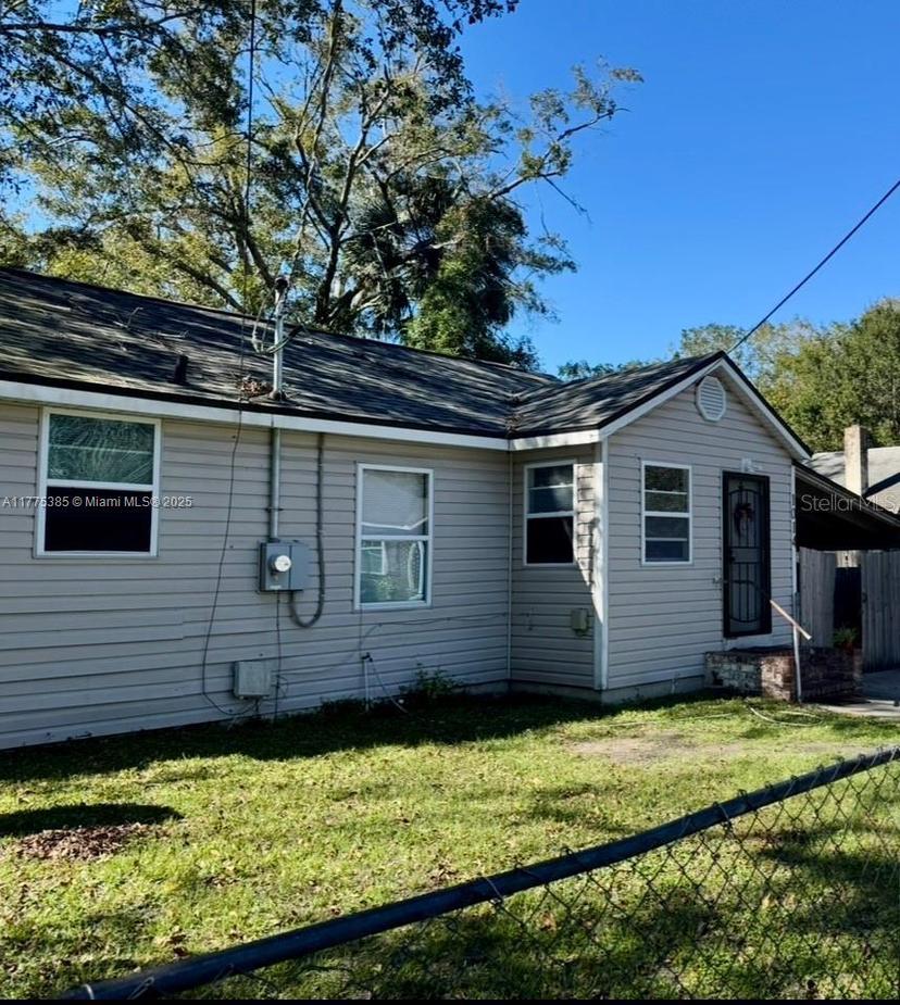Picture of 1014 Saint Clair Ter, Jacksonville FL 32254