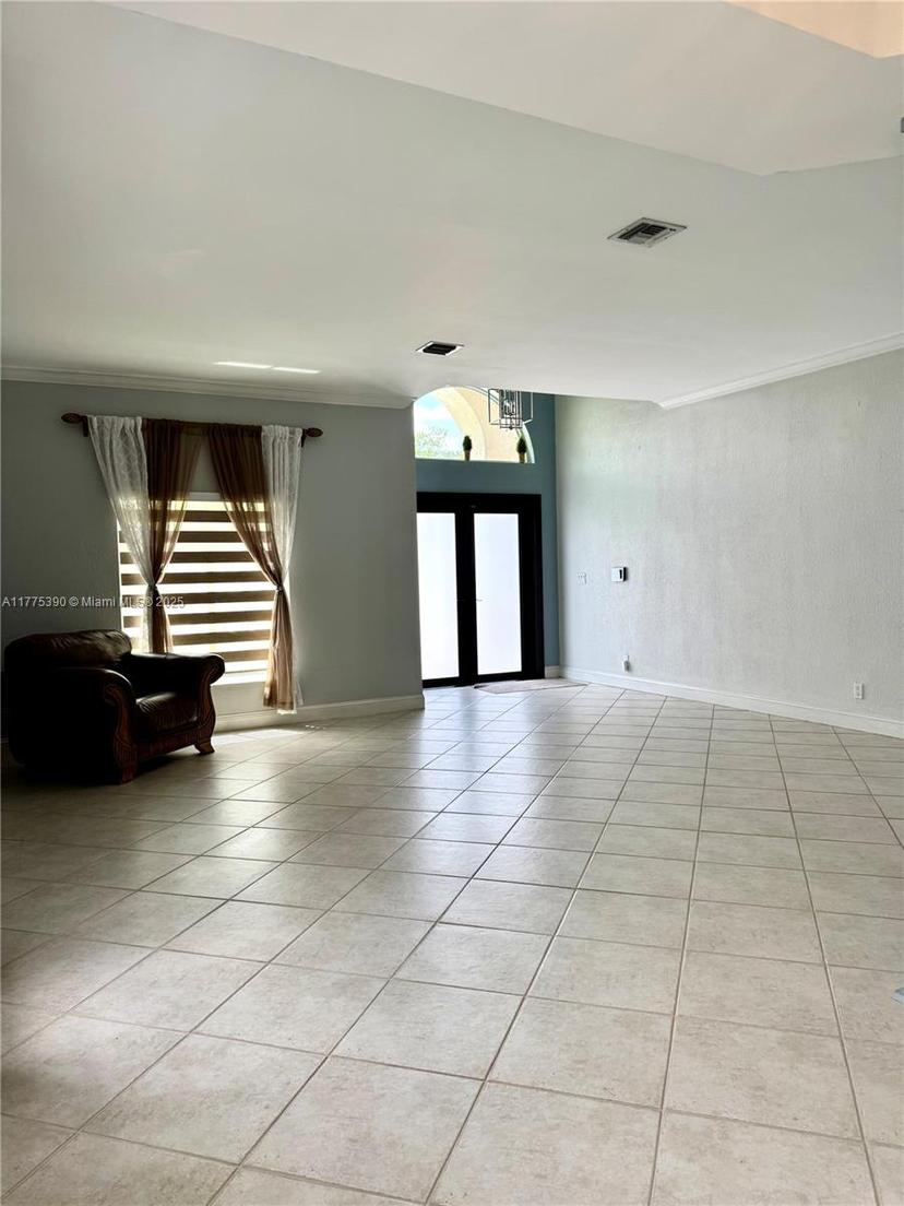 Picture of 18423 NW 9Th St, Pembroke Pines FL 33029