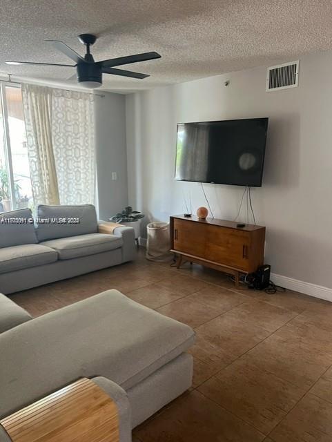 Picture of 2153 Renaissance Blvd # 105, Miramar FL 33025