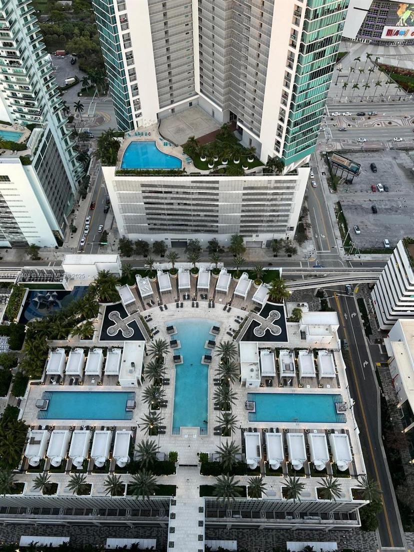 Picture of 851 NE 1St Ave # 4107, Miami FL 33132