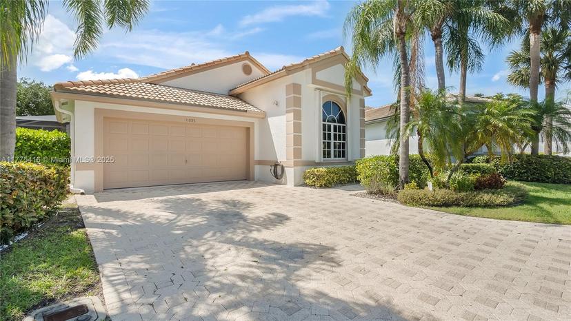Picture of 11893 Fountainside Cir, Boynton Beach FL 33437
