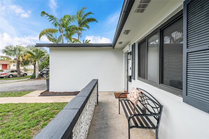 Picture of 2220 N 55Th Ave, Hollywood FL 33021