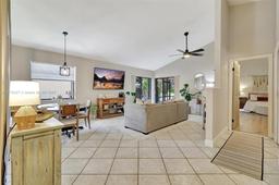 Picture of 270 SW 113Th Ter, Pembroke Pines, FL 33025