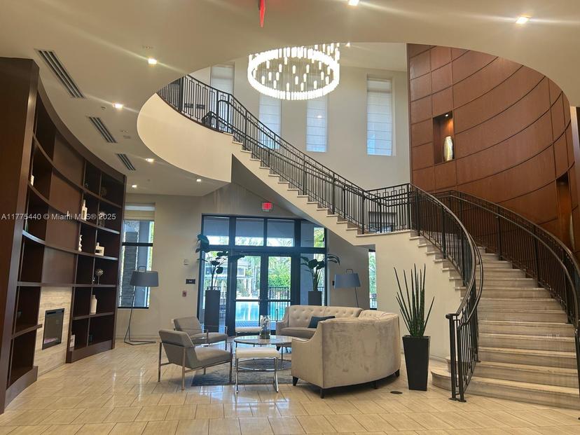 Picture of 10013 NW 89Th Ter, Doral FL 33178