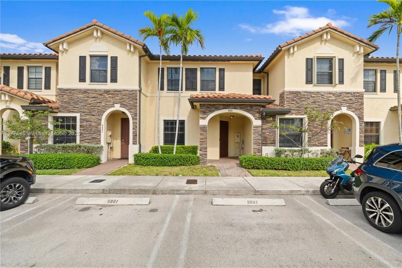 Picture of 8881 W 35Th Ln # 8881, Hialeah FL 33018