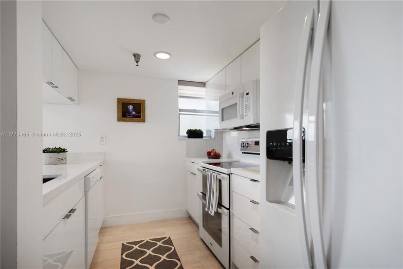 Picture of 2400 SW 3Rd Ave # 505, Miami FL 33129