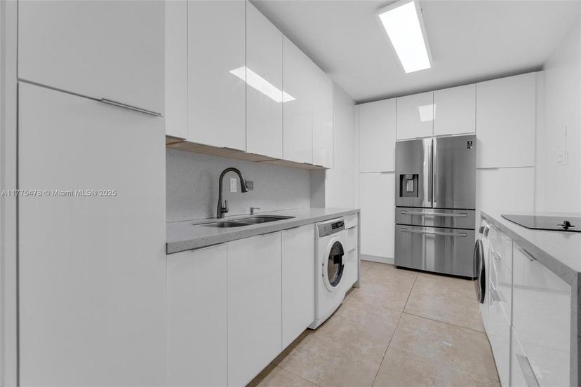 Picture of 4200 Hillcrest # 307, Hollywood FL 33021