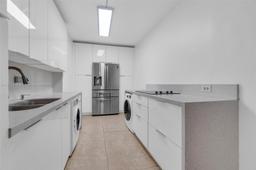 Picture of 4200 Hillcrest # 307, Hollywood, FL 33021