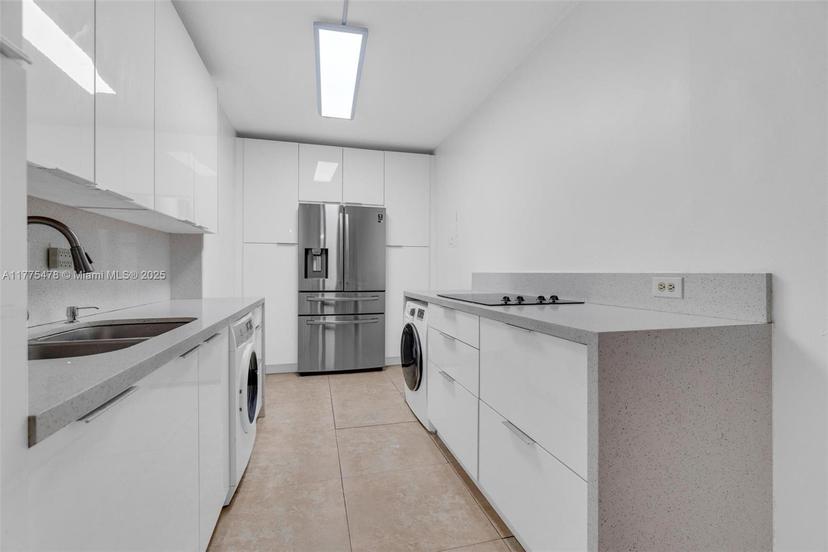 Picture of 4200 Hillcrest # 307, Hollywood FL 33021