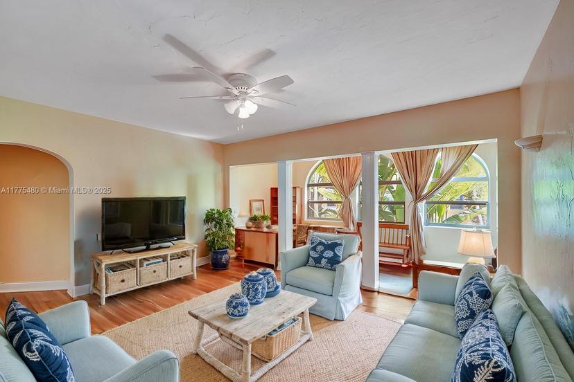 Picture of 421 Grand Concourse # 1, Miami Shores FL 33138