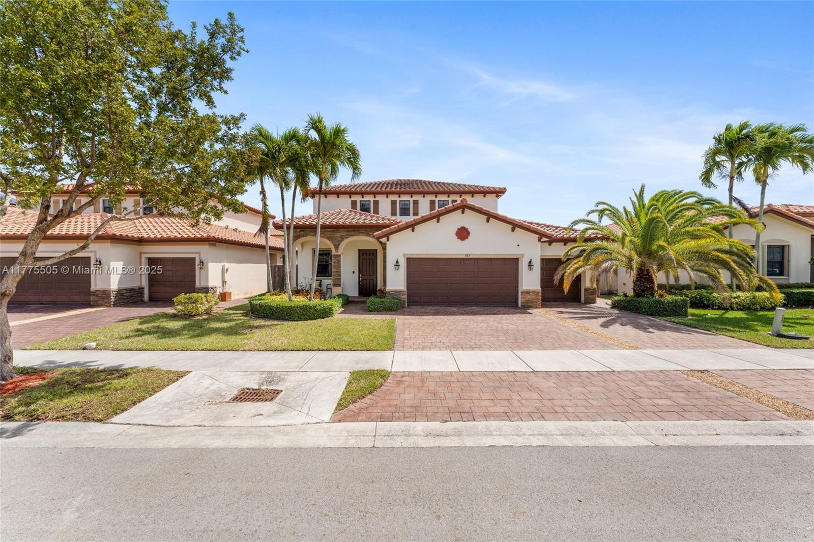 Picture of 185 SE 34Th Place, Homestead, FL 33033