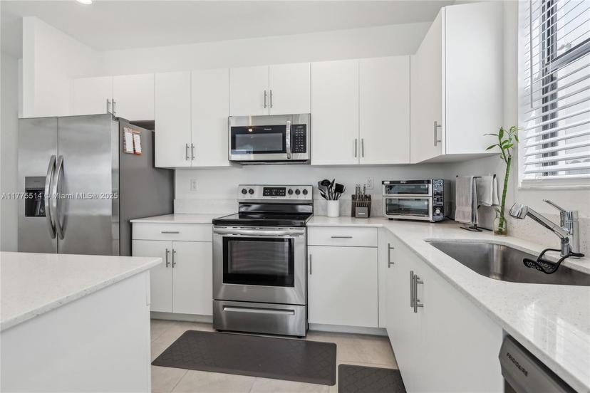 Picture of 12972 SW 229Th St, Miami FL 33170