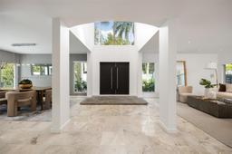 Picture of 2800 Crystal Ct, Coconut Grove, FL 33133
