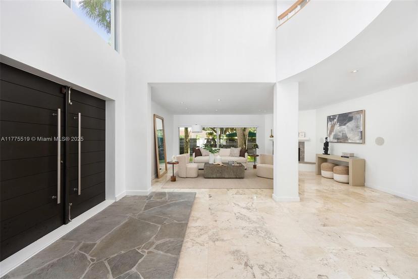 Picture of 2800 Crystal Ct, Coconut Grove FL 33133
