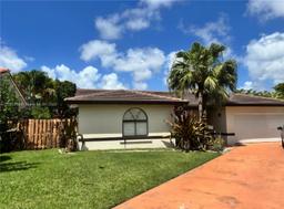 Picture of 10420 SW 160Th Ct, Miami, FL 33196