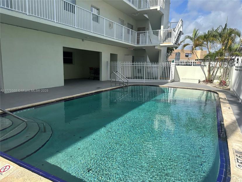 Picture of 12890 NE 8Th Ave # 101, North Miami FL 33161
