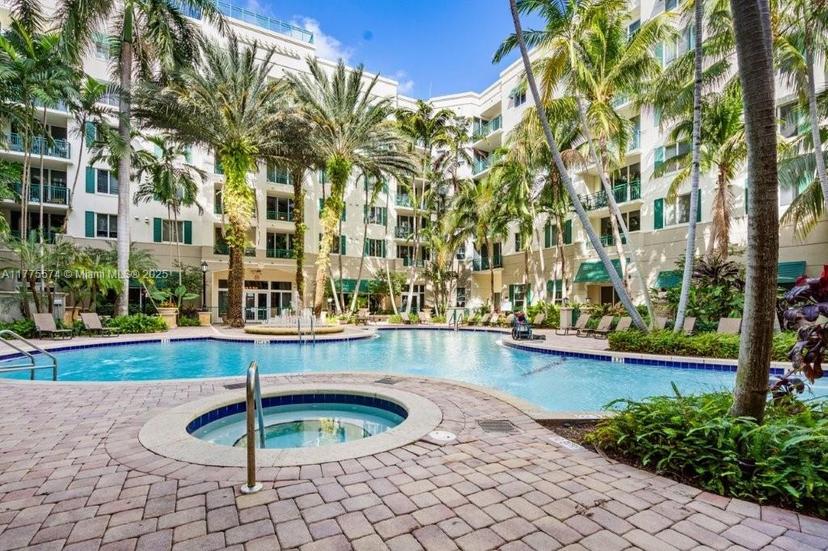 Picture of 510 NW 84Th Ave # 242, Plantation FL 33324