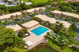 Picture of 5501 Lakeside Dr # 204, Margate, FL 33063