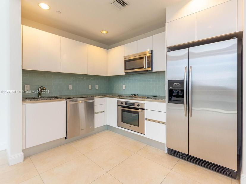 Picture of 1050 Brickell Ave # 606, Miami FL 33131