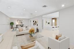 Picture of 15023 SW 74Th Pl, Palmetto Bay, FL 33158