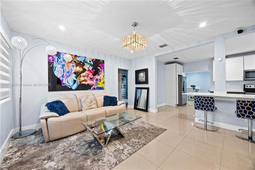 Picture of 2520 SW 13Th St, Miami FL 33145