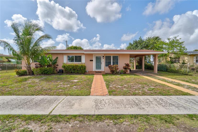 Picture of 1302 NW 172Nd Ter, Miami Gardens FL 33169