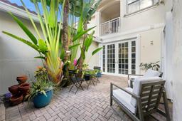 Picture of 1775 Seagrape Way, Hollywood, FL 33019