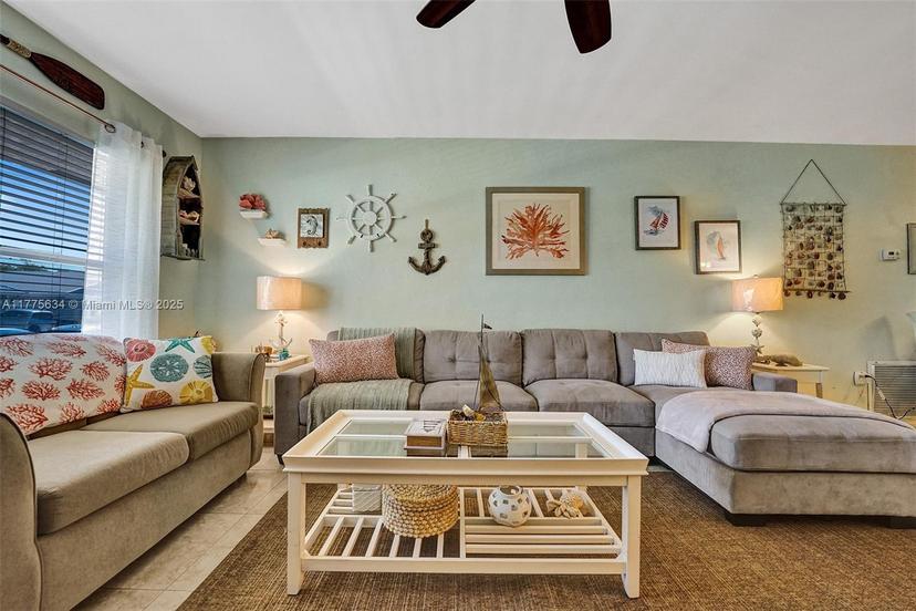 Picture of 417 SE 3Rd Pl, Dania Beach FL 33004