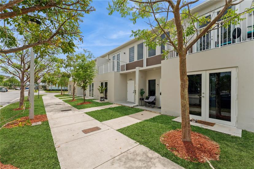 Picture of 14366 SW 258Th Ln, Homestead FL 33032