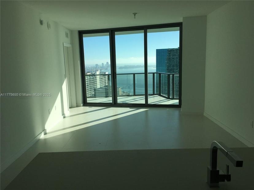 Picture of 1300 S Miami Ave # 4003, Miami FL 33130