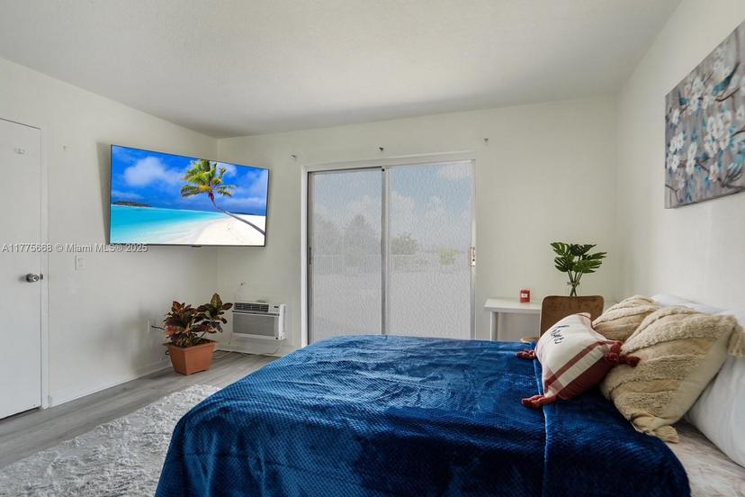 Picture of 7904 W West Dr # 108, North Bay Village FL 33141