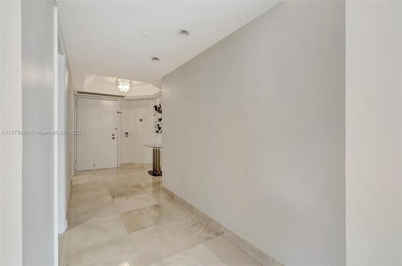 Picture of 4000 Island Blvd # 402, Aventura FL 33160