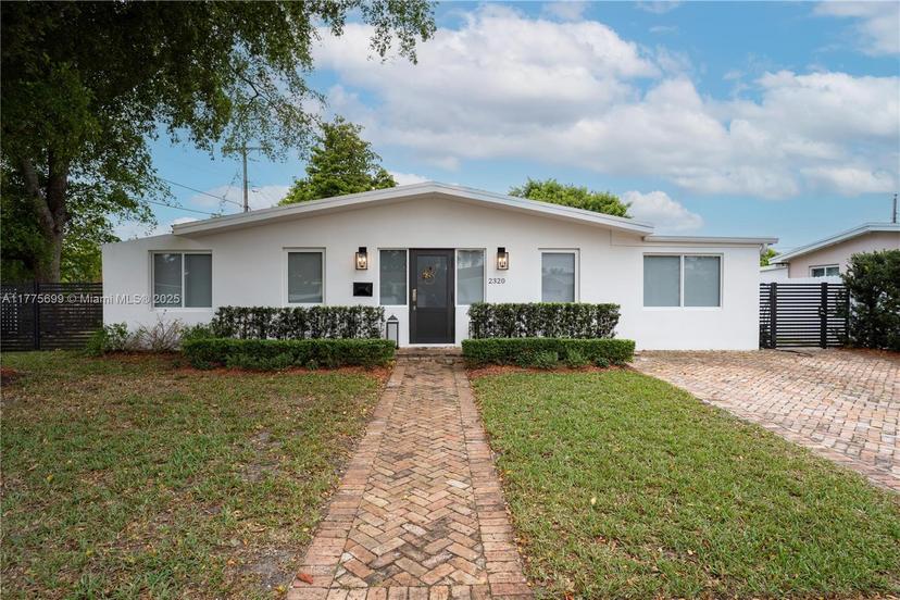 Picture of 2320 SW 89Th Ct, Miami FL 33165