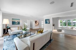 Picture of 45 Morningside Dr, Coral Gables, FL 33133